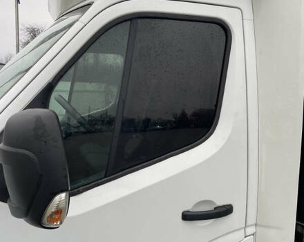 Белый Рено Мастер, объемом двигателя 2.3 л и пробегом 519 тыс. км за 12399 $, фото 9 на Automoto.ua