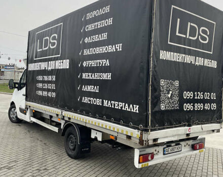 Белый Рено Мастер, объемом двигателя 2.3 л и пробегом 519 тыс. км за 12399 $, фото 2 на Automoto.ua