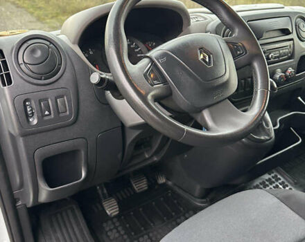 Білий Рено Мастєр, об'ємом двигуна 2.3 л та пробігом 572 тис. км за 18000 $, фото 9 на Automoto.ua