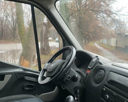 Белый Рено Мастер, объемом двигателя 2.3 л и пробегом 839 тыс. км за 13000 $, фото 5 на Automoto.ua