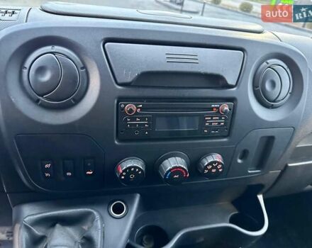 Білий Рено Мастєр, об'ємом двигуна 2.3 л та пробігом 258 тис. км за 11399 $, фото 10 на Automoto.ua