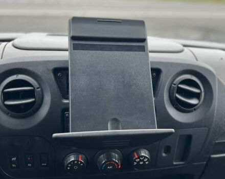 Білий Рено Мастєр, об'ємом двигуна 2.3 л та пробігом 480 тис. км за 12200 $, фото 48 на Automoto.ua