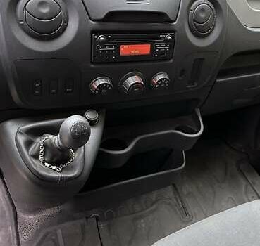 Білий Рено Мастєр, об'ємом двигуна 2.3 л та пробігом 465 тис. км за 13500 $, фото 6 на Automoto.ua