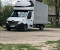 Белый Рено Мастер, объемом двигателя 2.3 л и пробегом 500 тыс. км за 14000 $, фото 1 на Automoto.ua