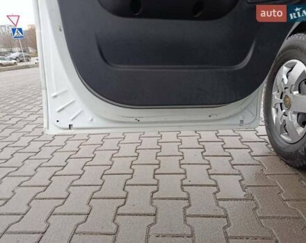 Білий Рено Мастєр, об'ємом двигуна 2.3 л та пробігом 442 тис. км за 10500 $, фото 10 на Automoto.ua