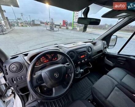 Білий Рено Мастєр, об'ємом двигуна 2.3 л та пробігом 258 тис. км за 11399 $, фото 7 на Automoto.ua