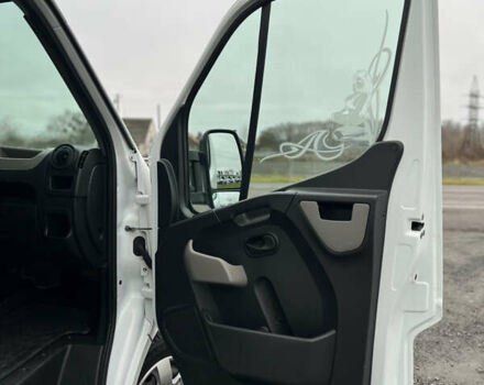 Білий Рено Мастєр, об'ємом двигуна 2.3 л та пробігом 480 тис. км за 12200 $, фото 35 на Automoto.ua