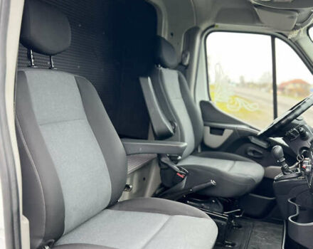 Білий Рено Мастєр, об'ємом двигуна 2.3 л та пробігом 480 тис. км за 12200 $, фото 36 на Automoto.ua