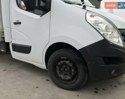 Белый Рено Мастер, объемом двигателя 2.3 л и пробегом 275 тыс. км за 14500 $, фото 13 на Automoto.ua