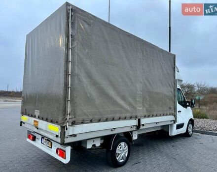 Білий Рено Мастєр, об'ємом двигуна 2.3 л та пробігом 258 тис. км за 11399 $, фото 4 на Automoto.ua