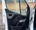 Белый Рено Мастер, объемом двигателя 2.3 л и пробегом 930 тыс. км за 11000 $, фото 11 на Automoto.ua