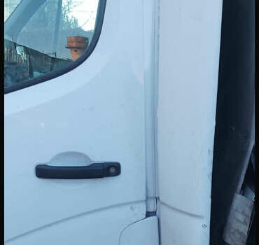 Рено Мастер 2017 в Львове на Automoto.ua Белый Рено Мастер, объемом двигателя 2.3 л и пробегом 495 тыс. км за 8000 $, фото 6 на Automoto.ua