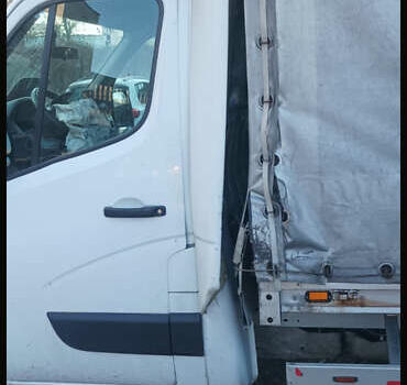 Рено Мастер 2017 в Львове на Automoto.ua Белый Рено Мастер, объемом двигателя 2.3 л и пробегом 495 тыс. км за 8000 $, фото 5 на Automoto.ua