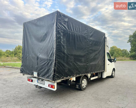 Белый Рено Мастер, объемом двигателя 2.3 л и пробегом 435 тыс. км за 13500 $, фото 10 на Automoto.ua