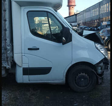 Рено Мастер 2017 в Львове на Automoto.ua Белый Рено Мастер, объемом двигателя 2.3 л и пробегом 495 тыс. км за 8000 $, фото 3 на Automoto.ua