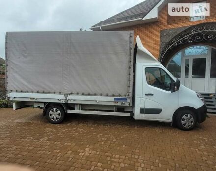 Белый Рено Мастер, объемом двигателя 2.3 л и пробегом 369 тыс. км за 15200 $, фото 4 на Automoto.ua