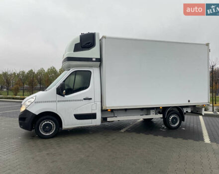 Белый Рено Мастер, объемом двигателя 2.3 л и пробегом 275 тыс. км за 16800 $, фото 10 на Automoto.ua