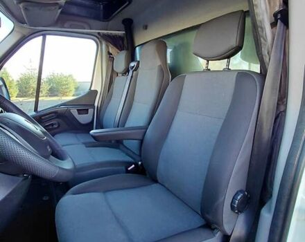 Білий Рено Мастєр, об'ємом двигуна 2.3 л та пробігом 500 тис. км за 16550 $, фото 25 на Automoto.ua