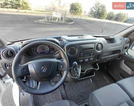 Белый Рено Мастер, объемом двигателя 2.3 л и пробегом 421 тыс. км за 15300 $, фото 34 на Automoto.ua