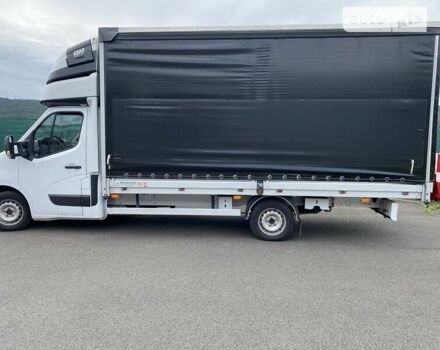 Белый Рено Мастер, объемом двигателя 2.3 л и пробегом 415 тыс. км за 16800 $, фото 3 на Automoto.ua
