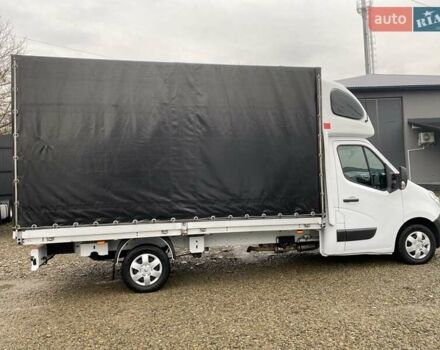 Белый Рено Мастер, объемом двигателя 2.3 л и пробегом 257 тыс. км за 15400 $, фото 16 на Automoto.ua