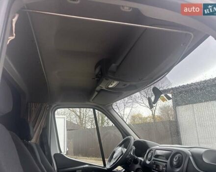 Белый Рено Мастер, объемом двигателя 2.3 л и пробегом 491 тыс. км за 16900 $, фото 8 на Automoto.ua