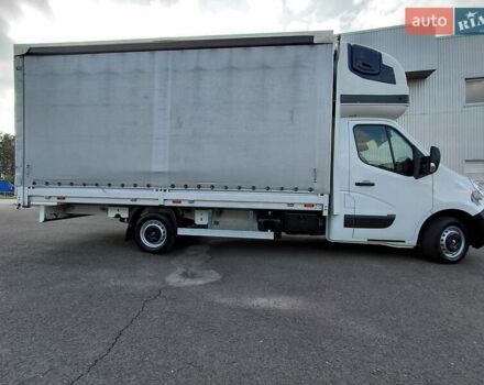 Белый Рено Мастер, объемом двигателя 2.3 л и пробегом 500 тыс. км за 15850 $, фото 4 на Automoto.ua