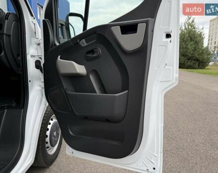 Белый Рено Мастер, объемом двигателя 2.3 л и пробегом 349 тыс. км за 17900 $, фото 56 на Automoto.ua