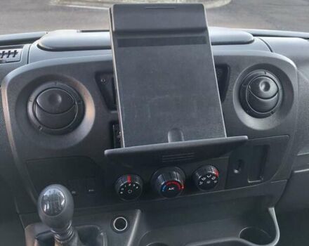 Белый Рено Мастер, объемом двигателя 2.3 л и пробегом 421 тыс. км за 15300 $, фото 46 на Automoto.ua