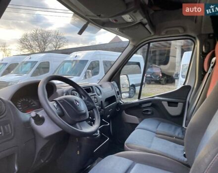Белый Рено Мастер, объемом двигателя 2.3 л и пробегом 186 тыс. км за 14800 $, фото 31 на Automoto.ua