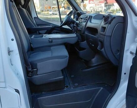 Білий Рено Мастєр, об'ємом двигуна 2.3 л та пробігом 500 тис. км за 16550 $, фото 32 на Automoto.ua