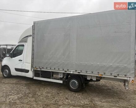 Белый Рено Мастер, объемом двигателя 2.3 л и пробегом 491 тыс. км за 16900 $, фото 2 на Automoto.ua