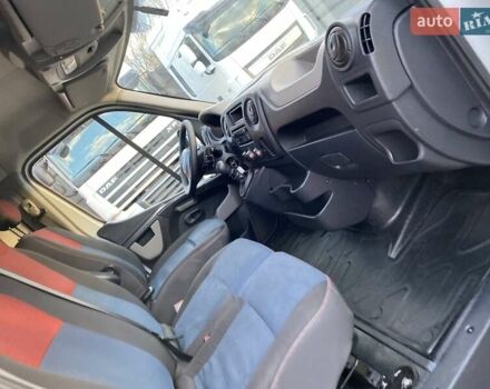 Белый Рено Мастер, объемом двигателя 2.3 л и пробегом 186 тыс. км за 14800 $, фото 28 на Automoto.ua