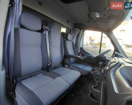 Белый Рено Мастер, объемом двигателя 2.3 л и пробегом 421 тыс. км за 15300 $, фото 24 на Automoto.ua