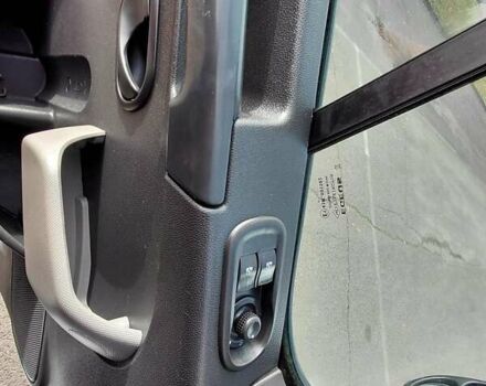 Білий Рено Мастєр, об'ємом двигуна 2.3 л та пробігом 415 тис. км за 16450 $, фото 38 на Automoto.ua