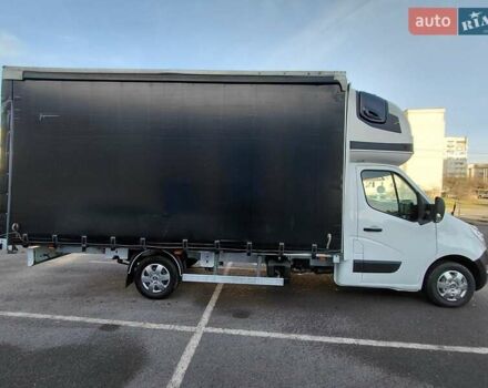 Белый Рено Мастер, объемом двигателя 2.3 л и пробегом 421 тыс. км за 15300 $, фото 10 на Automoto.ua