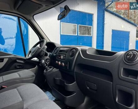 Белый Рено Мастер, объемом двигателя 2.3 л и пробегом 249 тыс. км за 26999 $, фото 32 на Automoto.ua