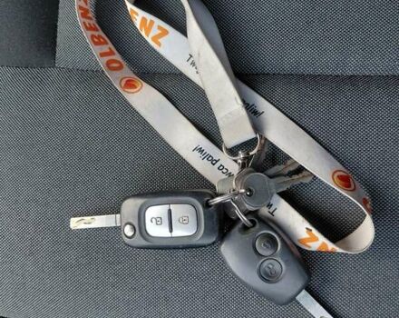 Белый Рено Мастер, объемом двигателя 2.3 л и пробегом 421 тыс. км за 15300 $, фото 45 на Automoto.ua