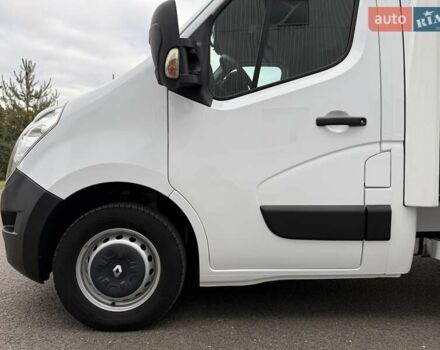 Белый Рено Мастер, объемом двигателя 2.3 л и пробегом 379 тыс. км за 17600 $, фото 37 на Automoto.ua