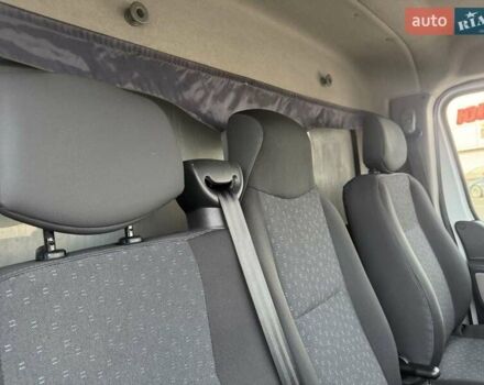 Белый Рено Мастер, объемом двигателя 2.3 л и пробегом 323 тыс. км за 16200 $, фото 16 на Automoto.ua