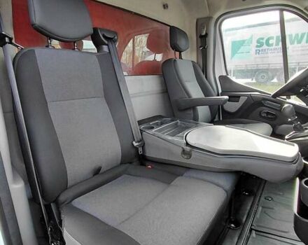 Білий Рено Мастєр, об'ємом двигуна 2.3 л та пробігом 415 тис. км за 16450 $, фото 41 на Automoto.ua