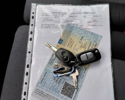 Белый Рено Мастер, объемом двигателя 2.3 л и пробегом 550 тыс. км за 16150 $, фото 65 на Automoto.ua