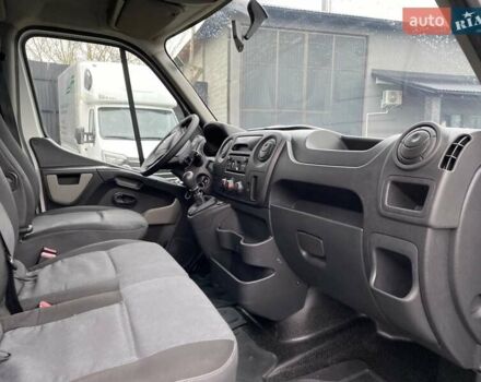 Белый Рено Мастер, объемом двигателя 2.3 л и пробегом 257 тыс. км за 15400 $, фото 27 на Automoto.ua