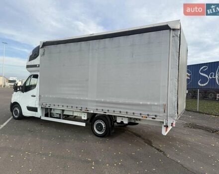 Белый Рено Мастер, объемом двигателя 2.3 л и пробегом 323 тыс. км за 16200 $, фото 8 на Automoto.ua