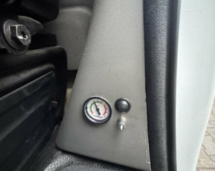 Білий Рено Мастєр, об'ємом двигуна 2.3 л та пробігом 385 тис. км за 18300 $, фото 28 на Automoto.ua