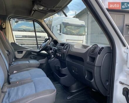 Белый Рено Мастер, объемом двигателя 2.3 л и пробегом 186 тыс. км за 14800 $, фото 26 на Automoto.ua