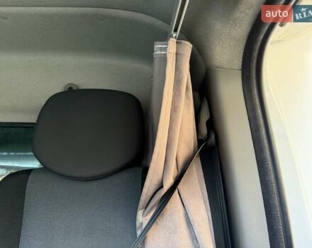 Белый Рено Мастер, объемом двигателя 2.3 л и пробегом 309 тыс. км за 16200 $, фото 54 на Automoto.ua