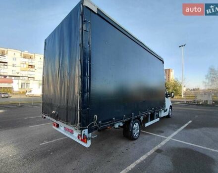 Белый Рено Мастер, объемом двигателя 2.3 л и пробегом 421 тыс. км за 15300 $, фото 9 на Automoto.ua