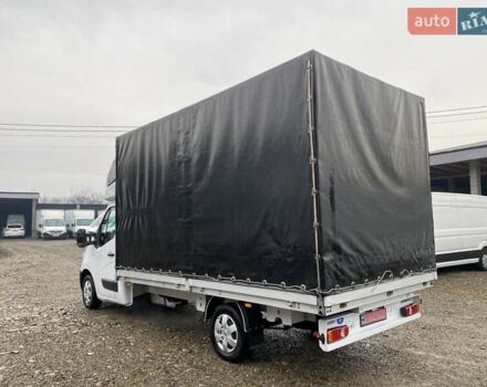 Белый Рено Мастер, объемом двигателя 2.3 л и пробегом 257 тыс. км за 15400 $, фото 8 на Automoto.ua