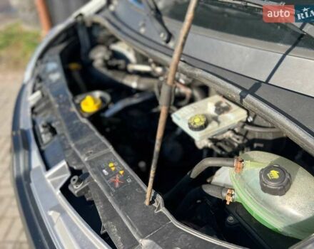 Білий Рено Мастєр, об'ємом двигуна 2.3 л та пробігом 405 тис. км за 17000 $, фото 34 на Automoto.ua